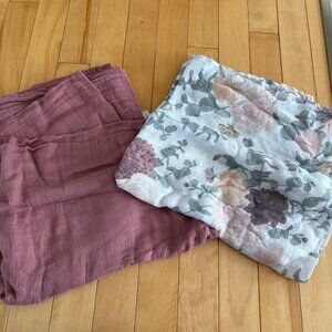 Bamboo Baby Muslin Swaddle Blankets Pink White Floral x2